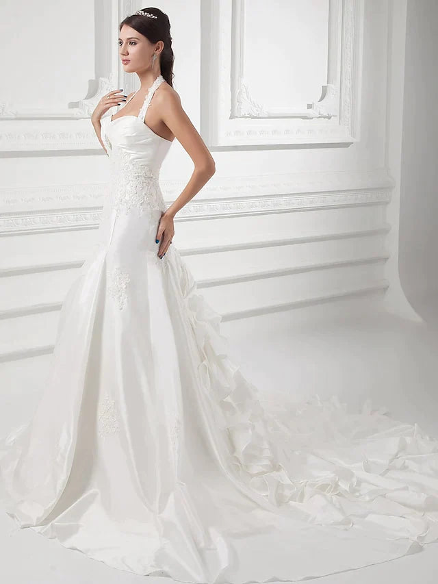 A-Line Wedding Dresses Halter Neck Court Train Taffeta Spaghetti Strap Simple Vintage Plus Size with Ruched Beading Appliques