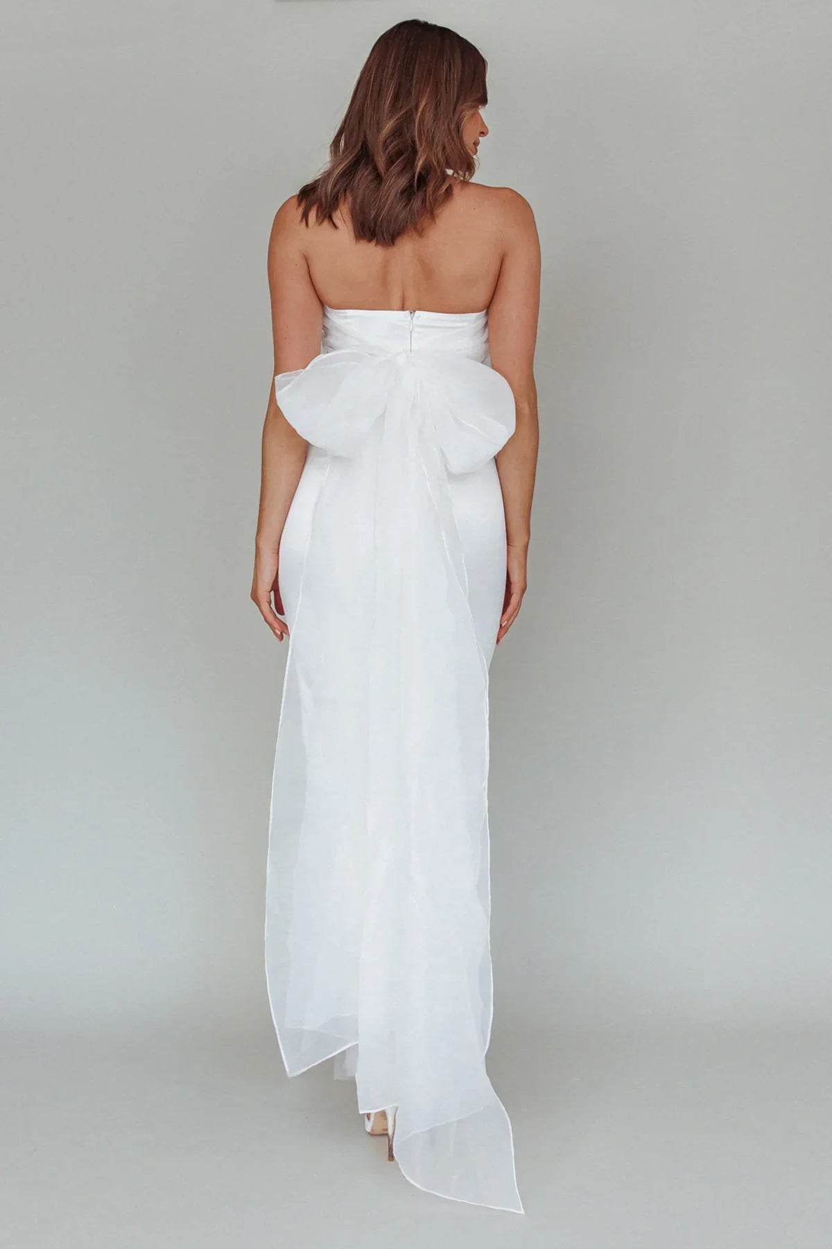 Romantic Fitted Strapless Bow Back Satin Organza Train Maxi Evening Dress