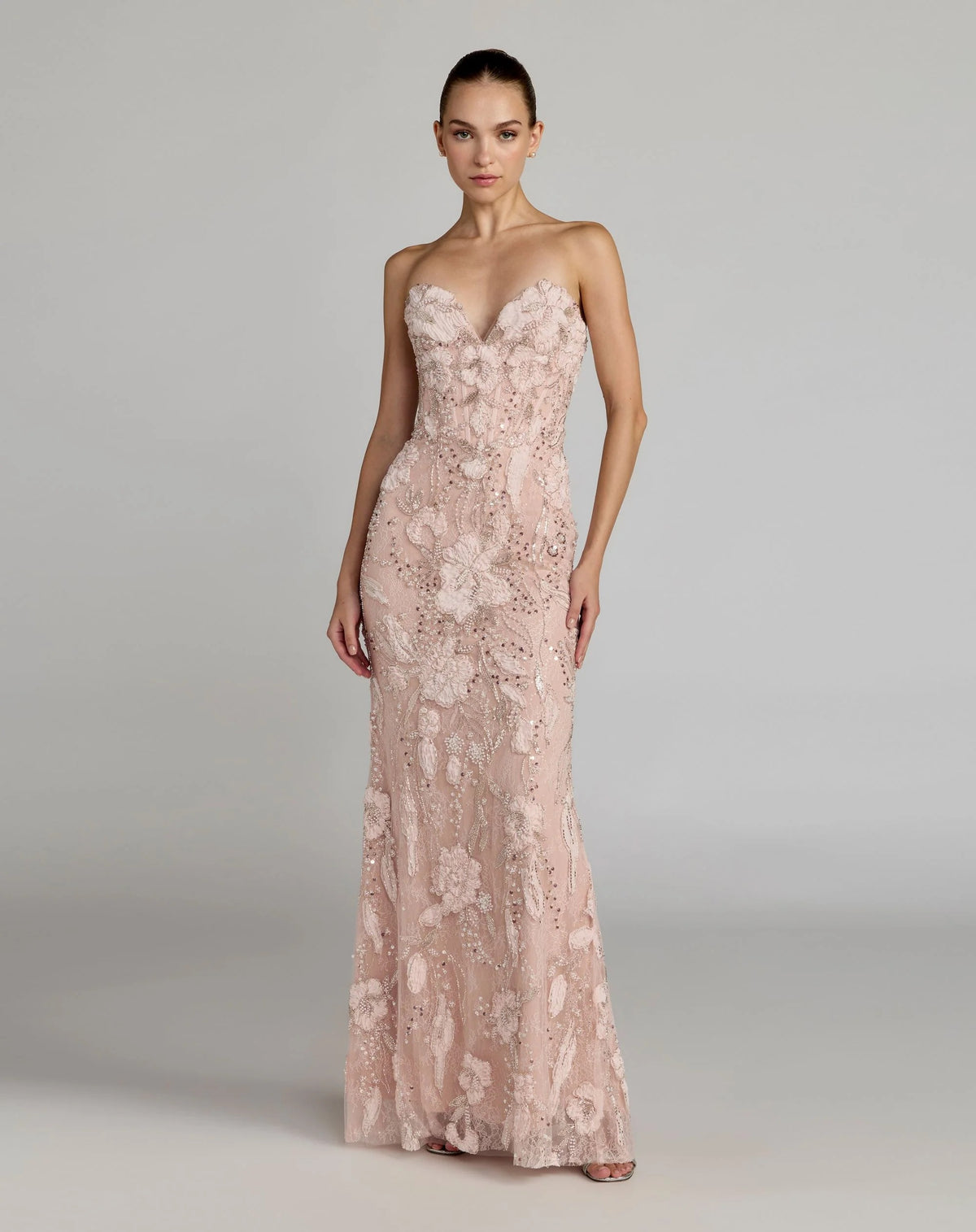 Romantic Mermaid Sweetheart Strapless Lace-Embellished Prom Dress