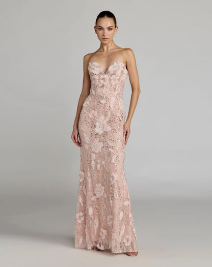 Romantic Mermaid Sweetheart Strapless Lace-Embellished Prom Dress