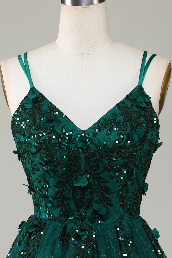 V-Neck A-Line Homecoming Dress with Appliques