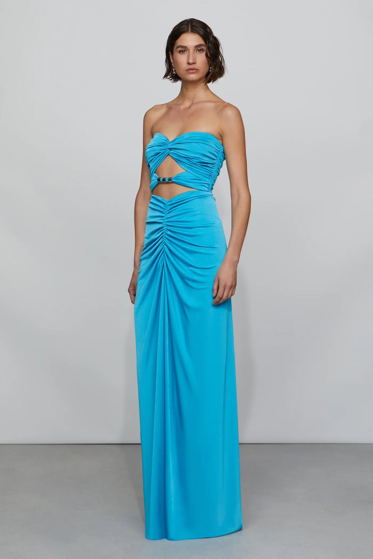 Vibrant Turquoise Strapless Sweetheart Neck Cut-Out Detail Ruched Floor-Length Evening Dress