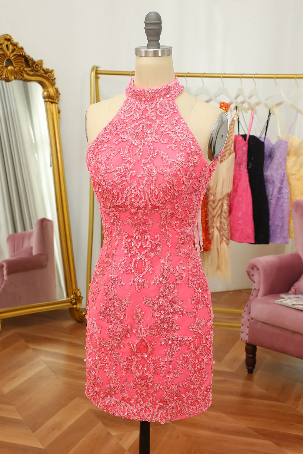 Sheath Open Back Halter Lace Short Homecoming Dress With Appliques