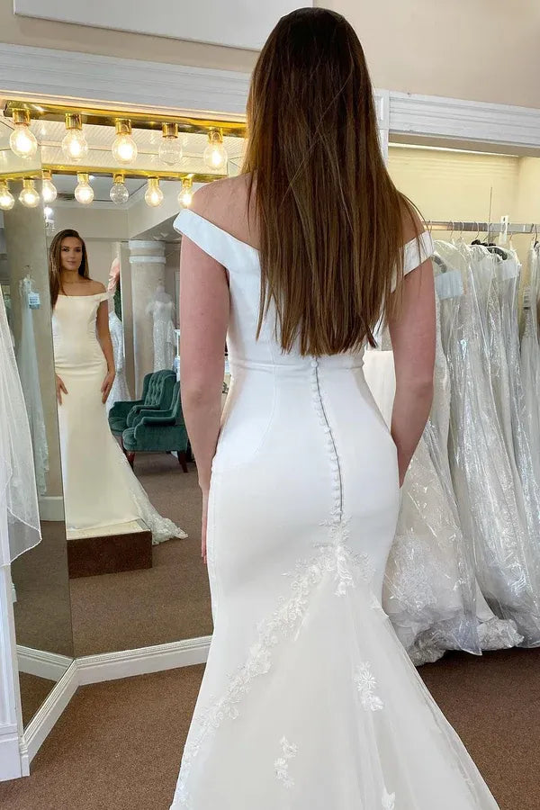 Mermaid Off the Shoulder Wedding Dresses Sweep / Brush Train White Wedding Dress with Appliques