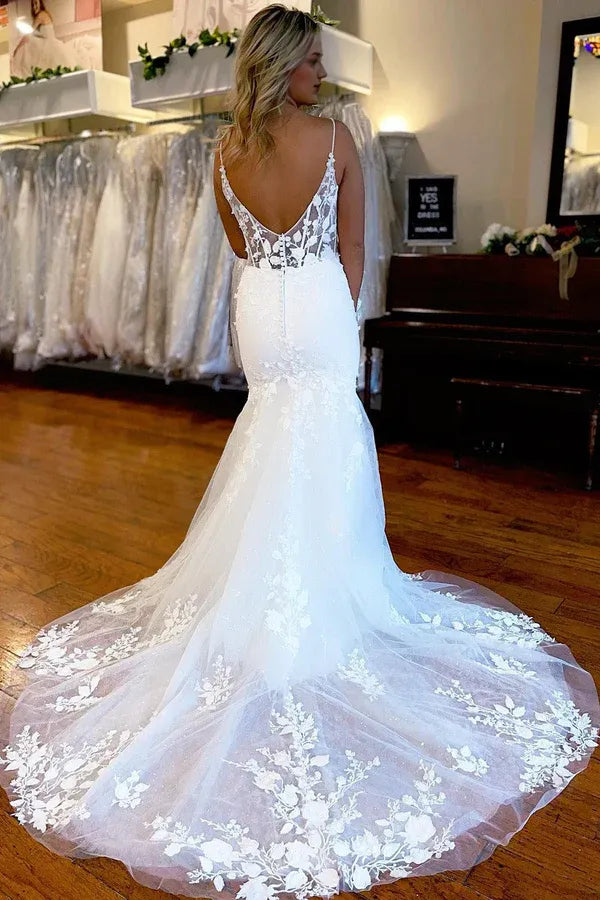 Mermaid Ivory Wedding Dresses V Neck Spaghetti Strap Court Train Sleeveless Split Bridal Dress  with Appliques