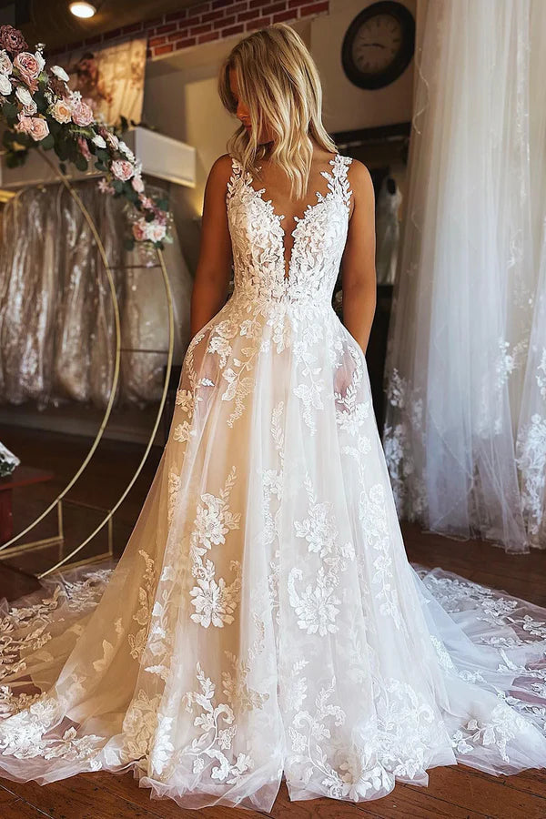 Wedding Dresses Low V-neck A-Line Lace Appliques Tulle Wedding Dress with Pockets