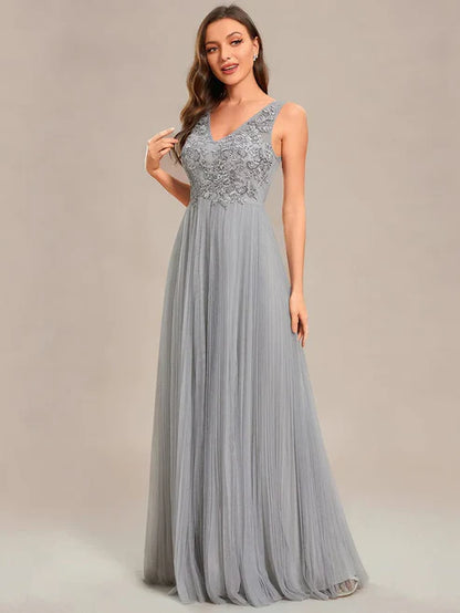 Exquisite Applique Embroidery Bodice Sleeveless A-Line Tulle Evening Dress/Prom Dresses Party Dresses