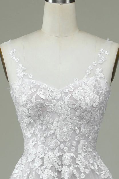 Wedding Dresses V Neck Sweep / Brush Train Satin Tulle Over Lace Spaghetti Strap  Backless Wedding Dress with Lace Appliques