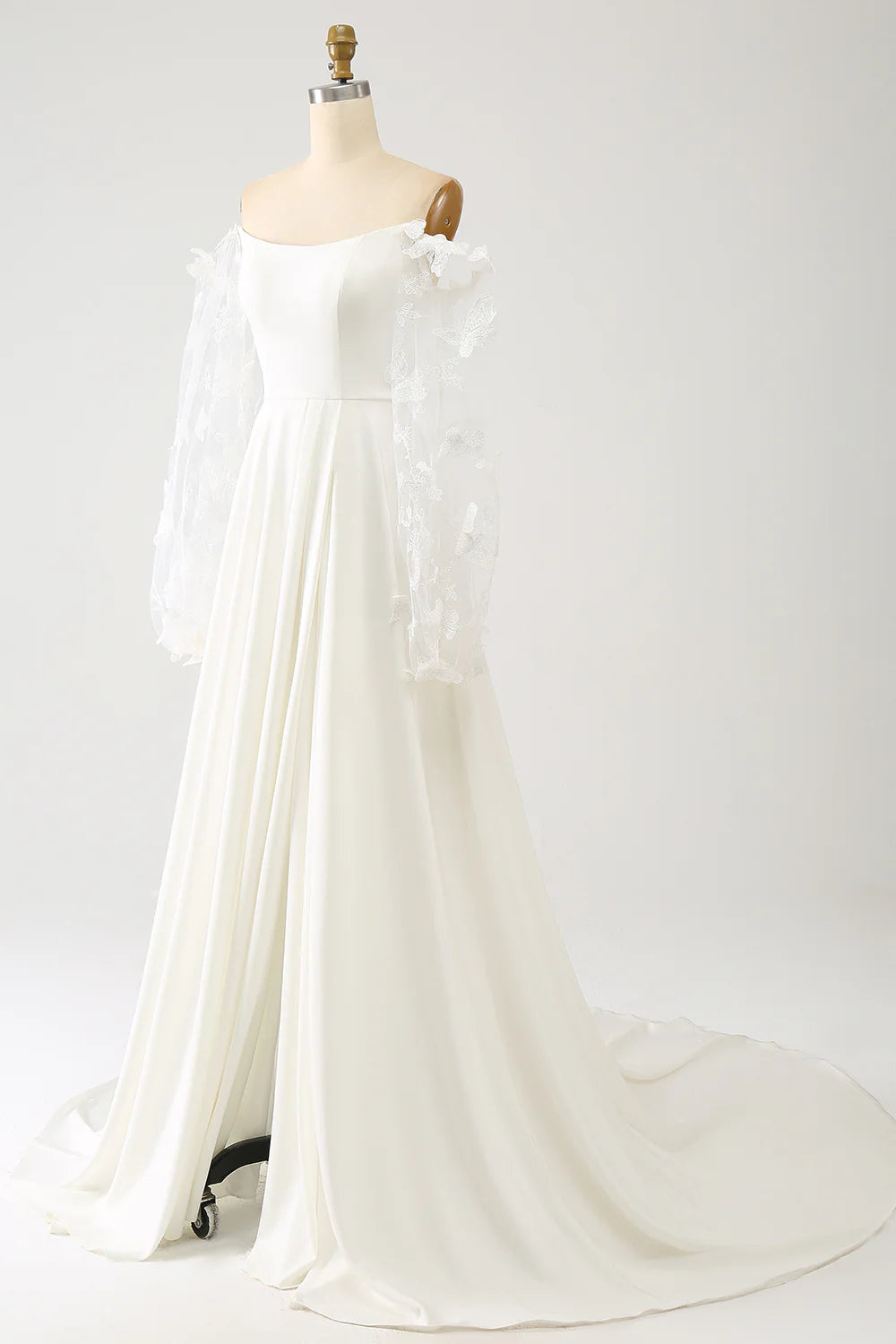 A Line Long Chiffon Wedding Dress With 3D Butterflies Sweep / Brush Train Long Sleeves