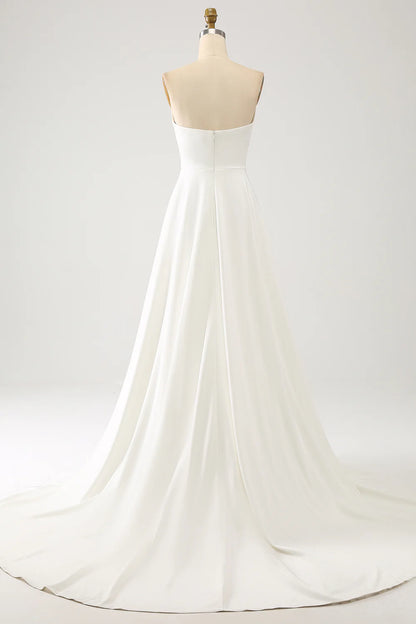 A Line Long Chiffon Wedding Dress With 3D Butterflies Sweep / Brush Train Long Sleeves