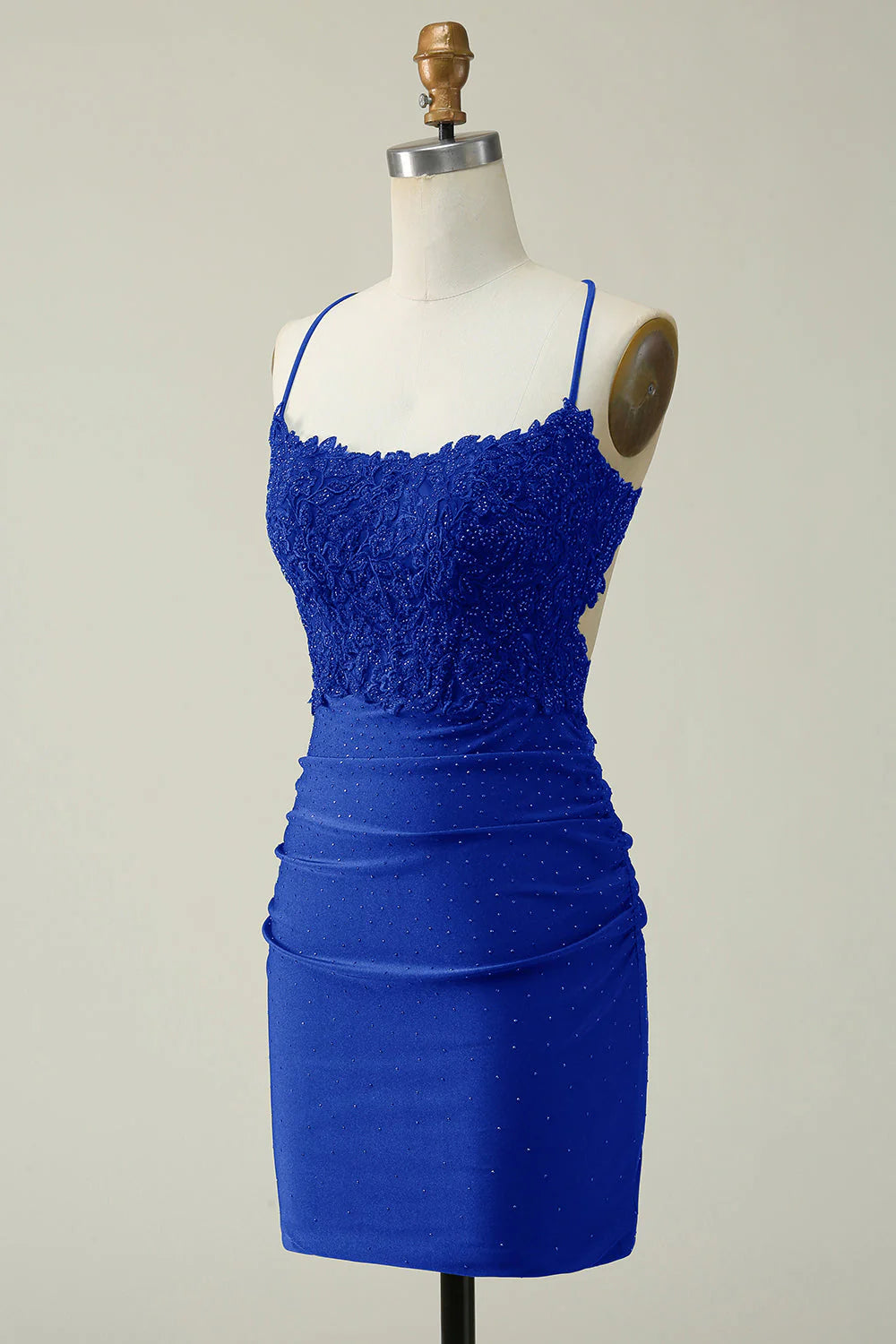 A Line Body con Spaghetti Straps Short/Mini Homecoming Dress with Appliques
