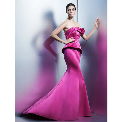 Mermaid / Trumpet Elegant Formal Evening Dress Strapless Sleeveless Sweep / Brush Train Satin with Flower
