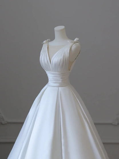 A-Line White V-Neck Satin Wedding Dresses Court Train Long Party Dress
