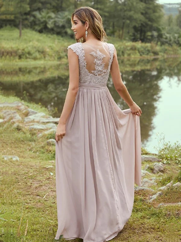 A-Line/Princess Chiffon Sweetheart Sleeveless Floor-Length Bridesmaid Dresses With Appliques