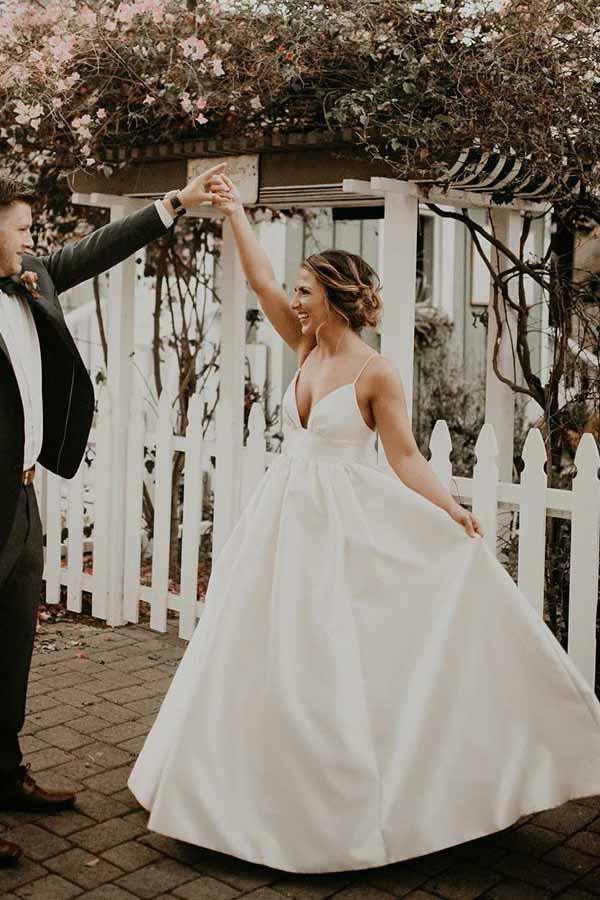 A-Line Straps Floor Length Sleeveless Ivory Wedding Dress