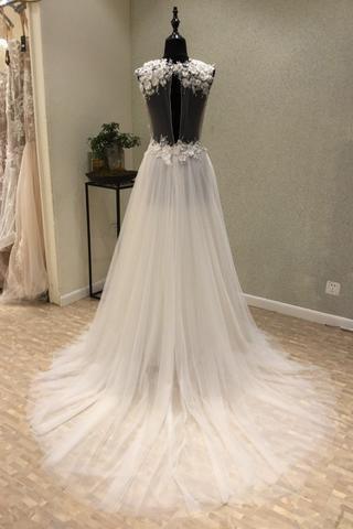V-Neck Open Back Tulle Ivory Beach Wedding Dress