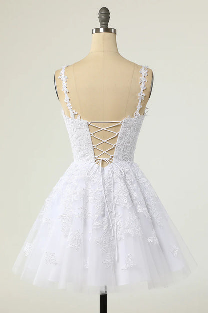 Appliques V-Neck A-Line Short Cocktail Dress