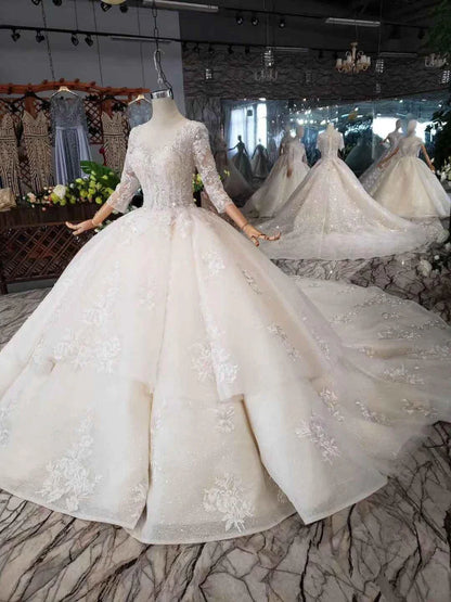 Elegant Half Sleeves Ball Gown Lace Layer Wedding Dress