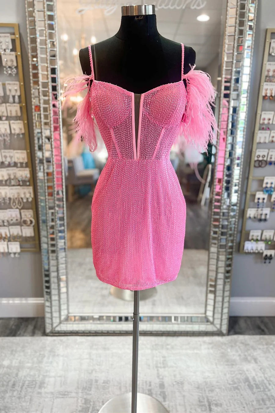 Cold-Shoulder Bodycon Short Dress with Feathers