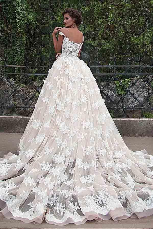 Fantastic Tulle Bateau Neckline Ball Gown Wedding Dresses With Lace
