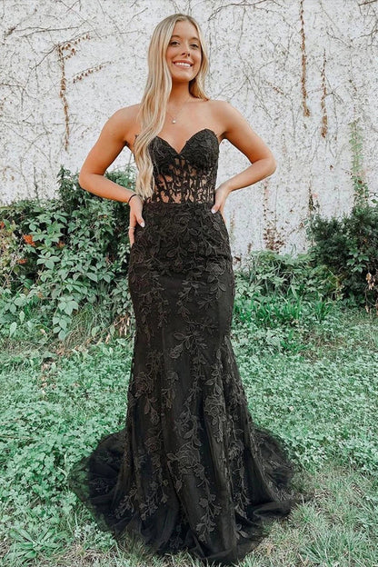 Strapless Mermaid Prom Dress With Lace Appliques