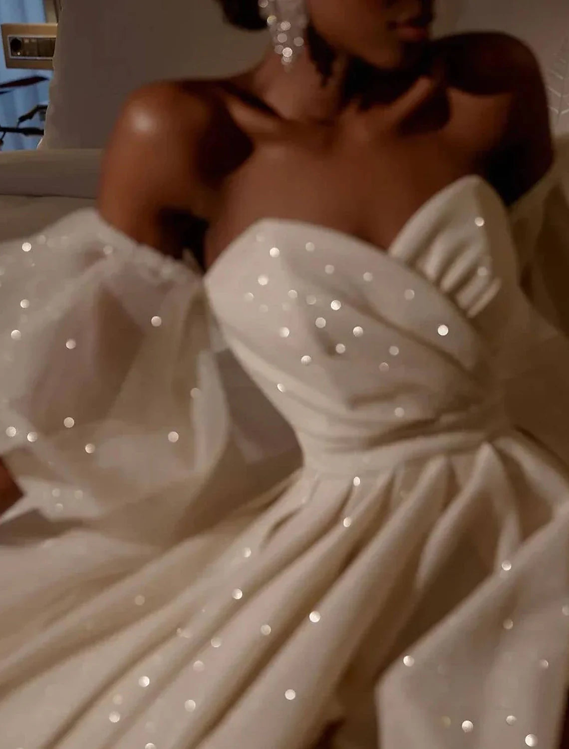 Beach Sparkle & Shine Wedding Dresses A-Line Off Shoulder Short Sleeve Floor Length Sequined Bridal Gowns With Split