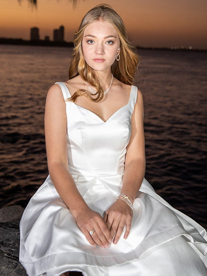 A-Line/Princess Satin Ruffles Sweetheart Sleeveless Short/Mini Homecoming Dresses