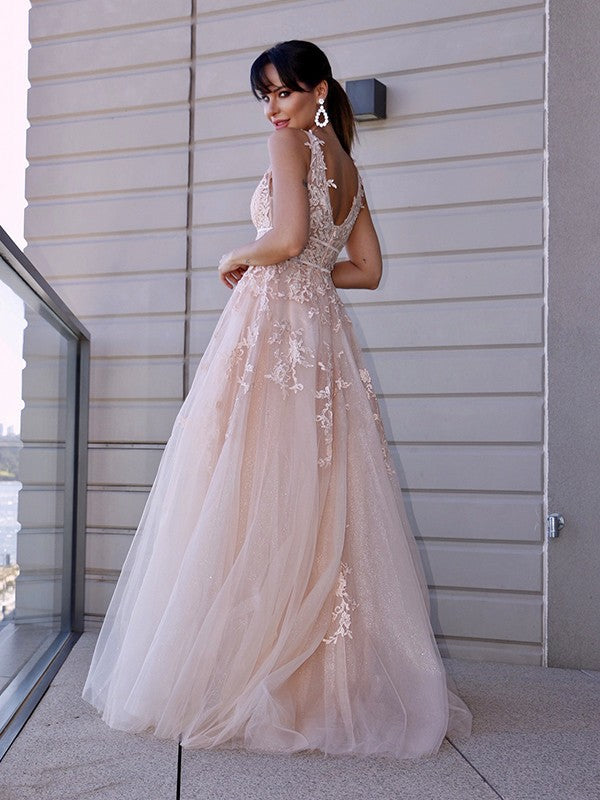 A-Line/Princess Tulle Applique Scoop Sleeveless Sweep/Brush Train Dresses