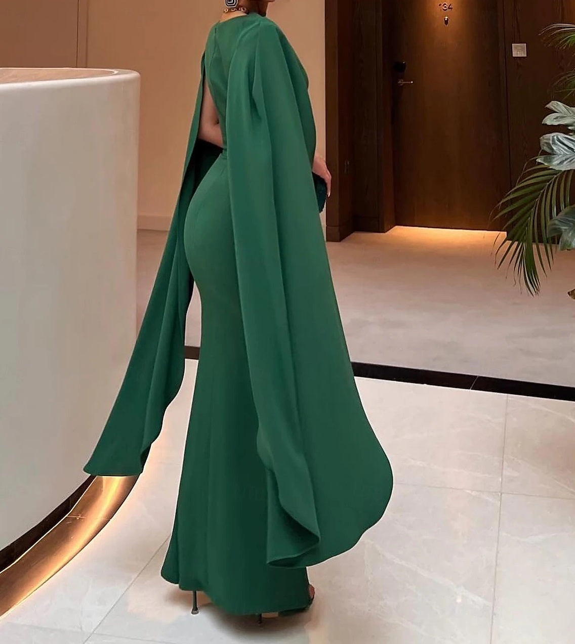 Sheath Mermaid Sleeveless Evening Gown Floor Length  Jewel Neck Capes  Chiffon Prom Dress with Ruched Slit