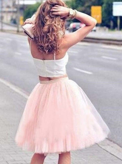 A-Line/Princess Tulle Sleeveless Pleats Spaghetti Straps Knee-Length Two Piece Dresses Cocktail Dresses
