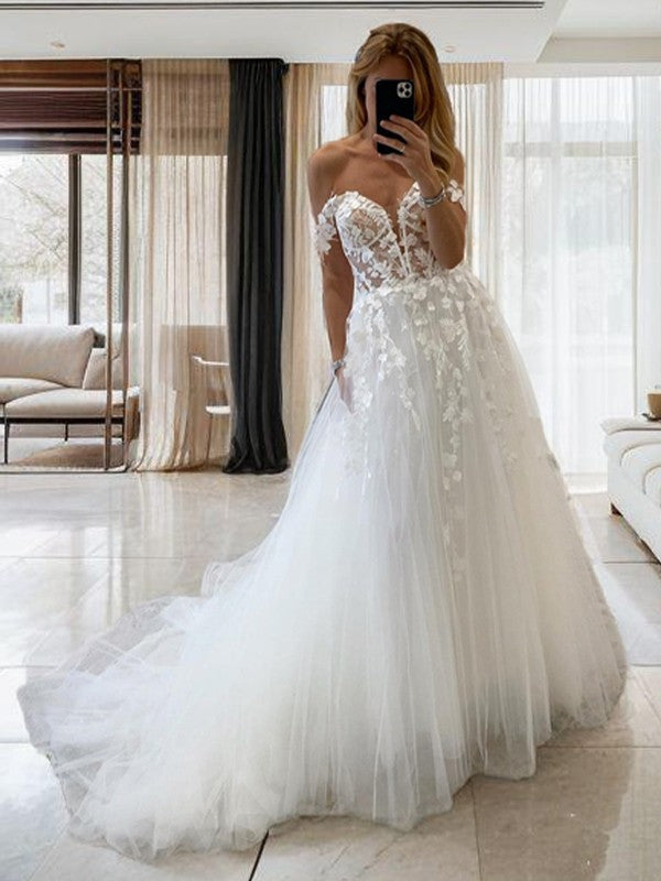 A-Line/Princess Tulle Applique Off-the-Shoulder Sleeveless Court Train Corset Wedding Dresses
