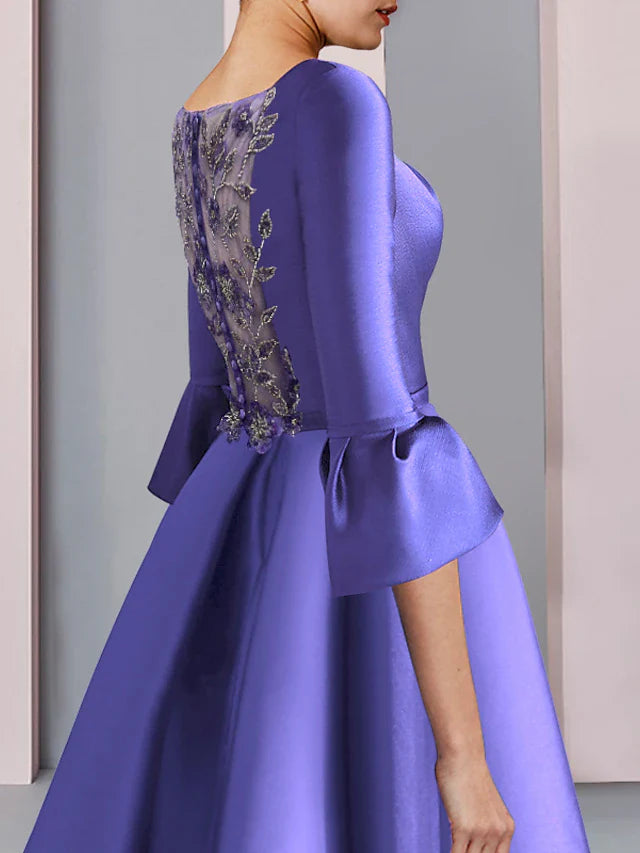A-Line Mother of the Bride Dress Formal Party Elegant Scoop Neck Floor Length Satin 3/4 Length Sleeve with Bow(s) Pleats Embroidery