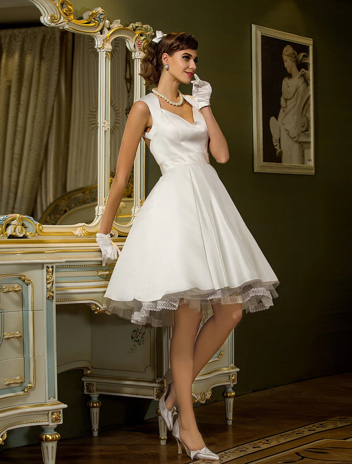 A-Line Sweetheart Cap Sleeve Knee Length Satin Bridal Gowns With Lace Button Little White Dresses Wedding Dresses