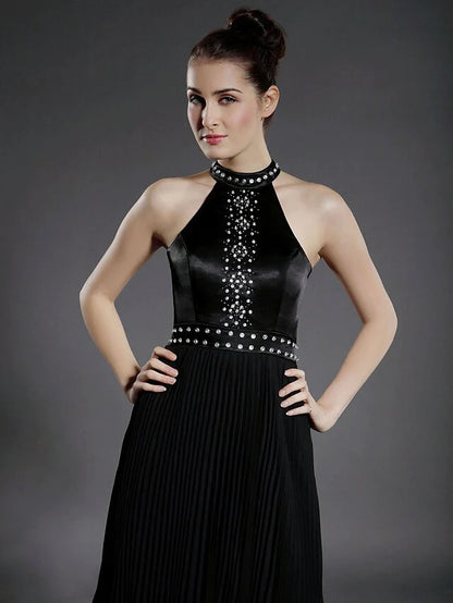 Ball Gown Little Black Dress Dress Holiday Knee Length Sleeveless High Neck Chiffon with Pleats Beading