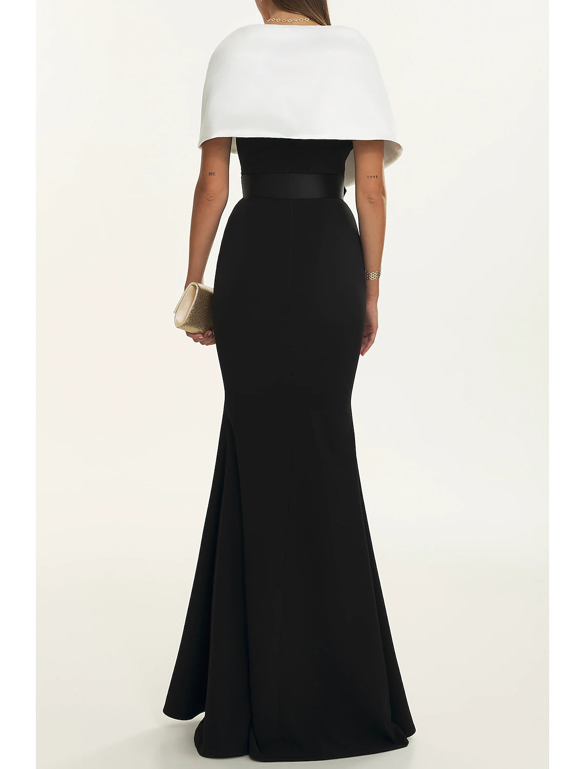 Sheath Mermaid  Off the Shoulder Short Sleeve  Evening Gown Black Floor Length  Satin Pleated Prom Dress with Belt
