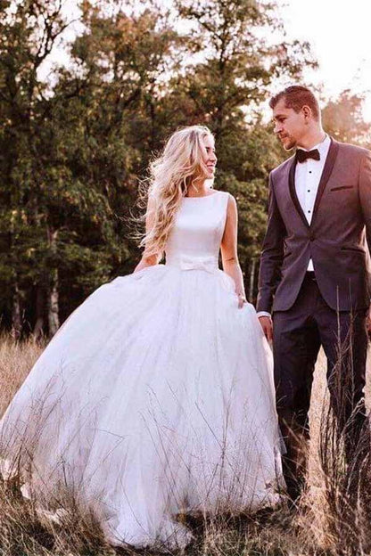 Simple Modest Ivory Tulle Wedding Gowns Backless Wedding Dress