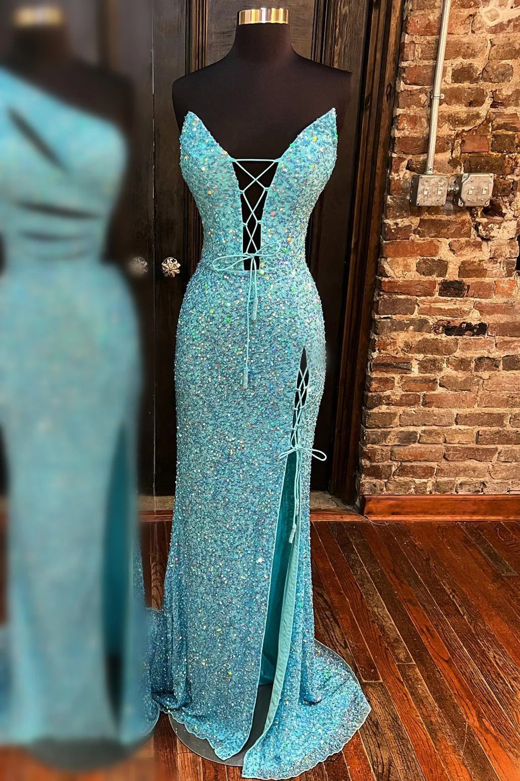 Sheath Mermaid V Neck Shine Sequins Sweep/Brush Train Dresses Lace-Up Front Slit Long Prom Dress