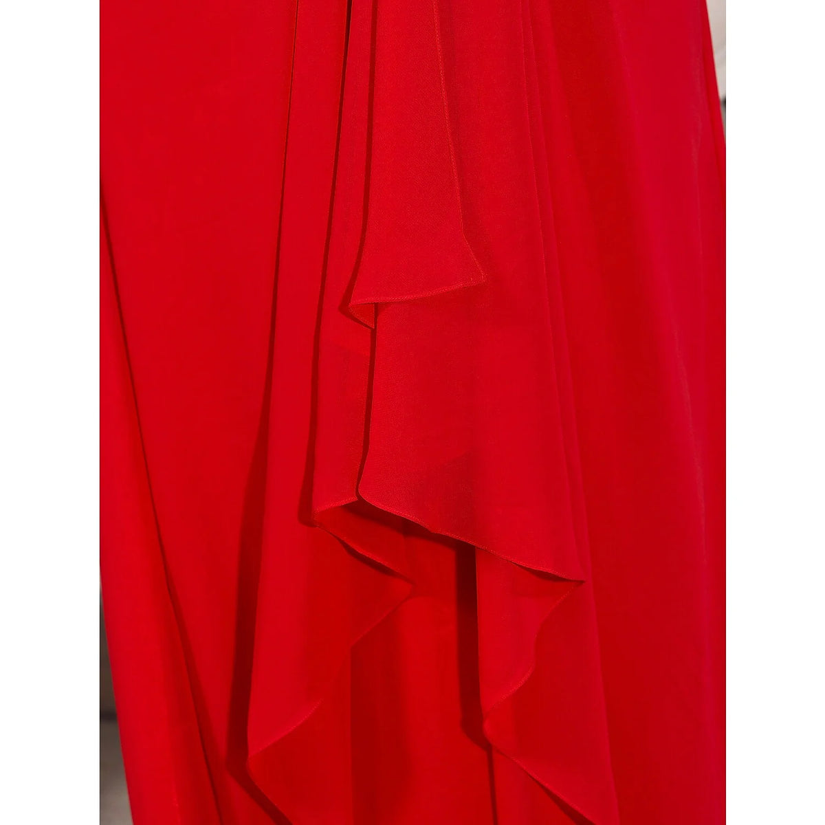 A-Line Celebrity Style Dress Formal Evening Floor Length Sleeveless Plunging Neck Chiffon with Beading