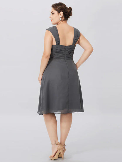 A-Line Two Piece Mother of the Bride Dress Formal Plus Size Elegant Straps Knee Length Chiffon Sleeveless yes with Criss Cross Pleats