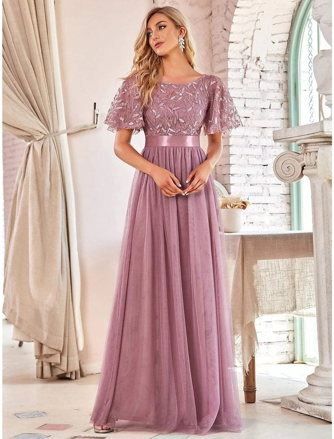 A-Line  Elegant Party Wear Prom Dress Jewel Neck Short Sleeve Floor Length Tulle with Embroidery / Illusion Sleeve