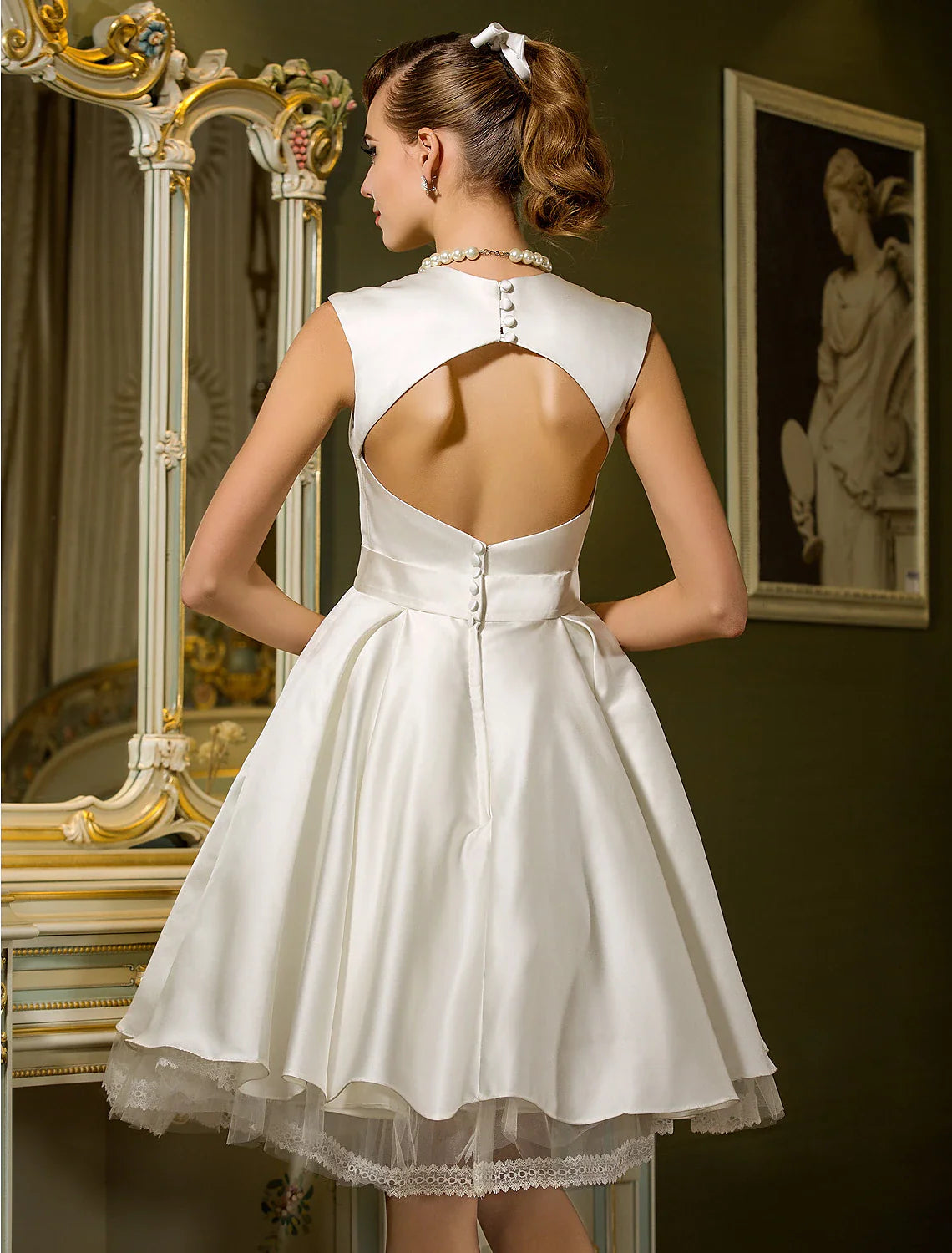 A-Line Sweetheart Cap Sleeve Knee Length Satin Bridal Gowns With Lace Button Little White Dresses Wedding Dresses